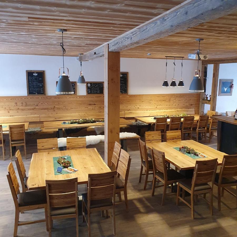Alte Backstube - Ferienwohnung Huettenstube Und Ferienzimmer Auszeit Erkenbrechtsweiler エクステリア 写真